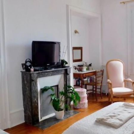 Bel Appartement Haussmannien El Havre Exterior foto